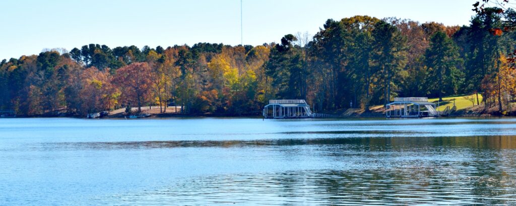 Lake Homes in Atlanta